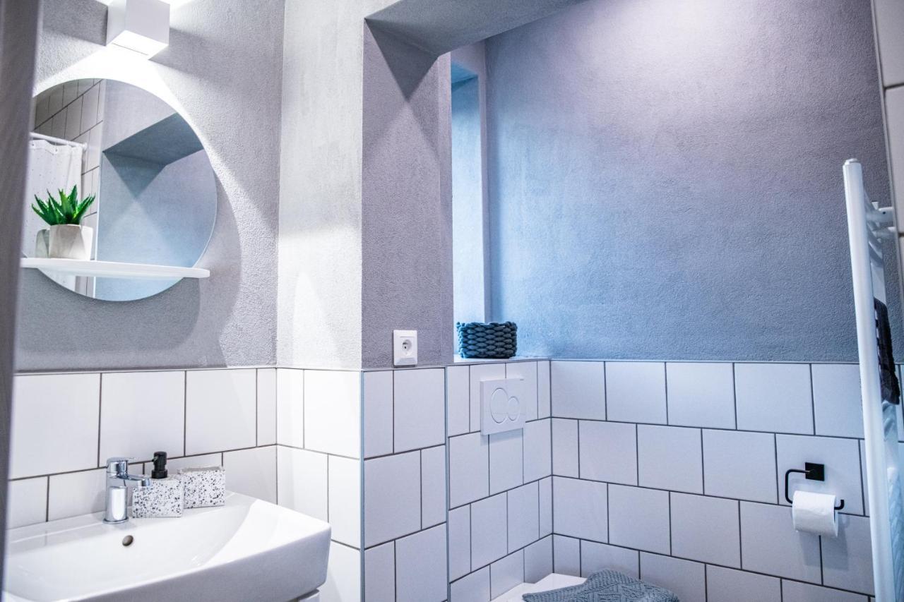 ホテル K-House Liptovský Mikuláš エクステリア 写真